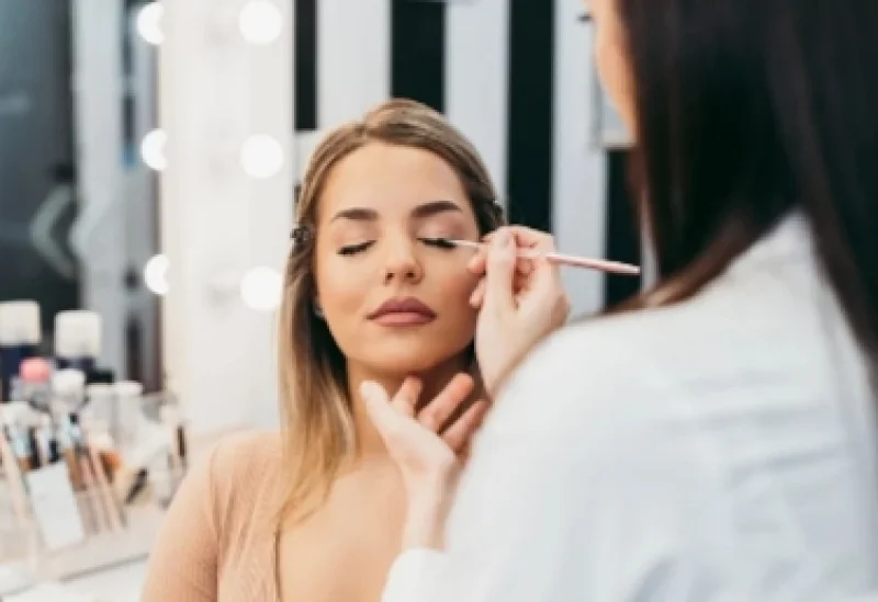 Guia Prático de Auto Maquiagem  PDF 💄